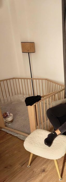 Vând tarc de joacă octogonal pentru bebeluși