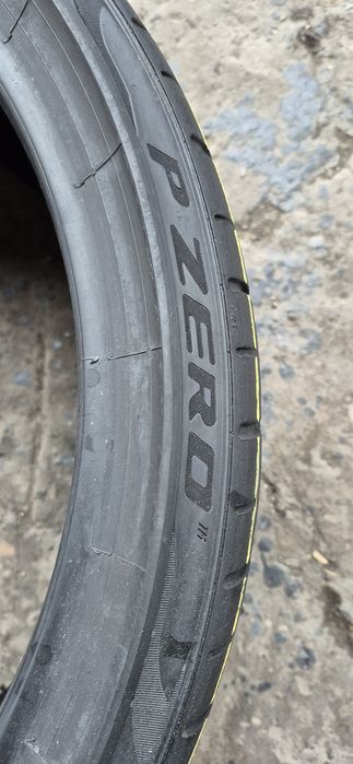4 anvelope vara,fata Kumho 225/35/19,spate Pirelli 255/30/19.Pret/buc.