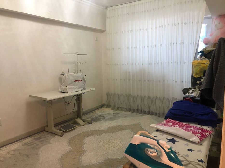 Продам 4 комнатную квартиру