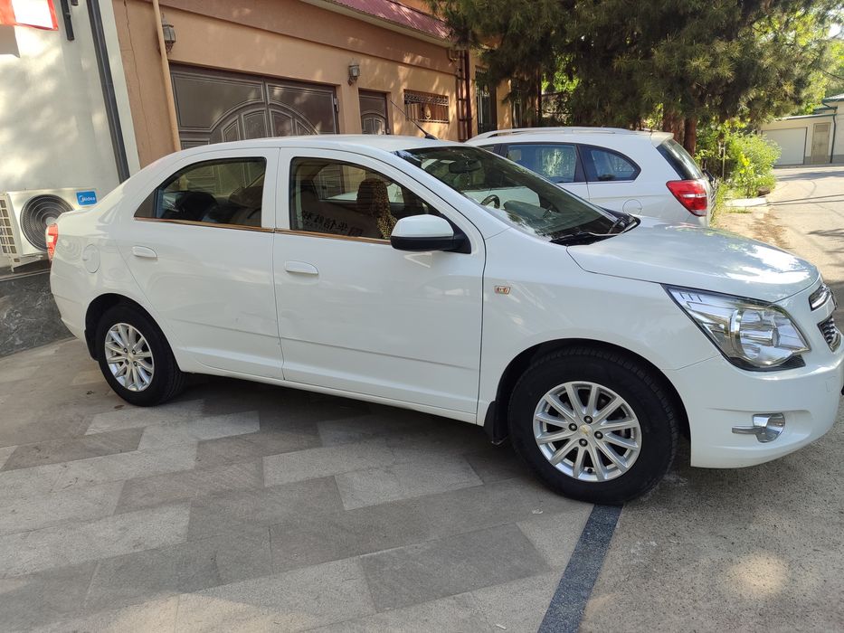 Chevrolet Cobalt 2021 — 2