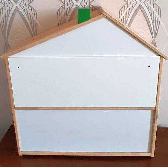 Полка в виде домика для детской комнаты от IKEA