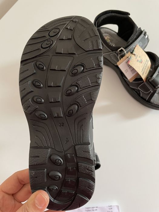 Обувь для мальчика. Сандалии.