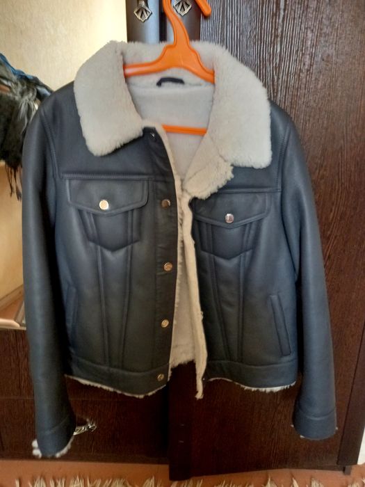 Продам дубленку женскую