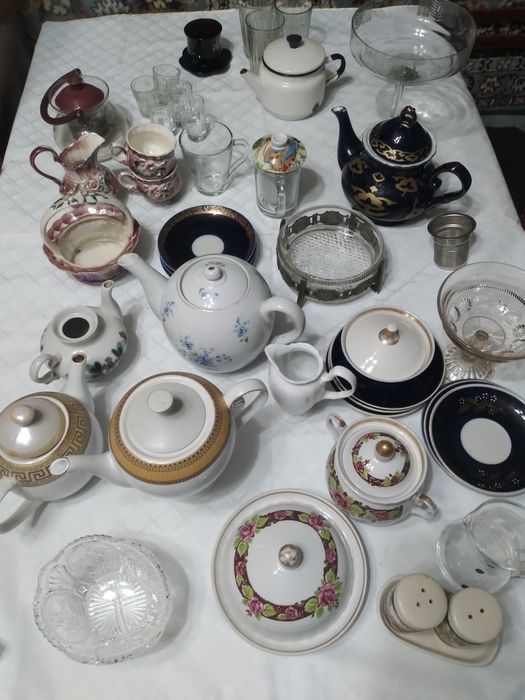 Молочник и сахаоница