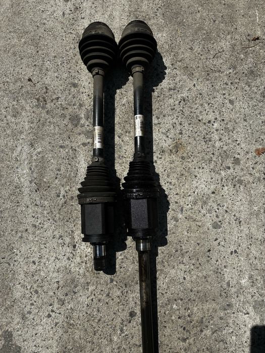 Предна полуоска БМВ Х3, Ф25 (poluoska bmw x3, f25)