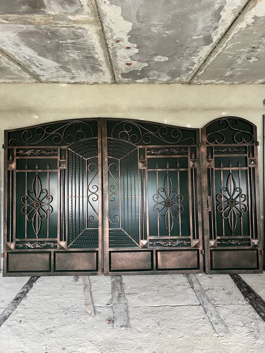 Продам кованые, прочные, роскошные ворота