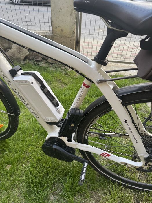 Bicicleta electrică  Centurion motor Bosch
