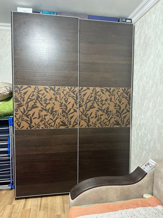 Продам шкаф купе