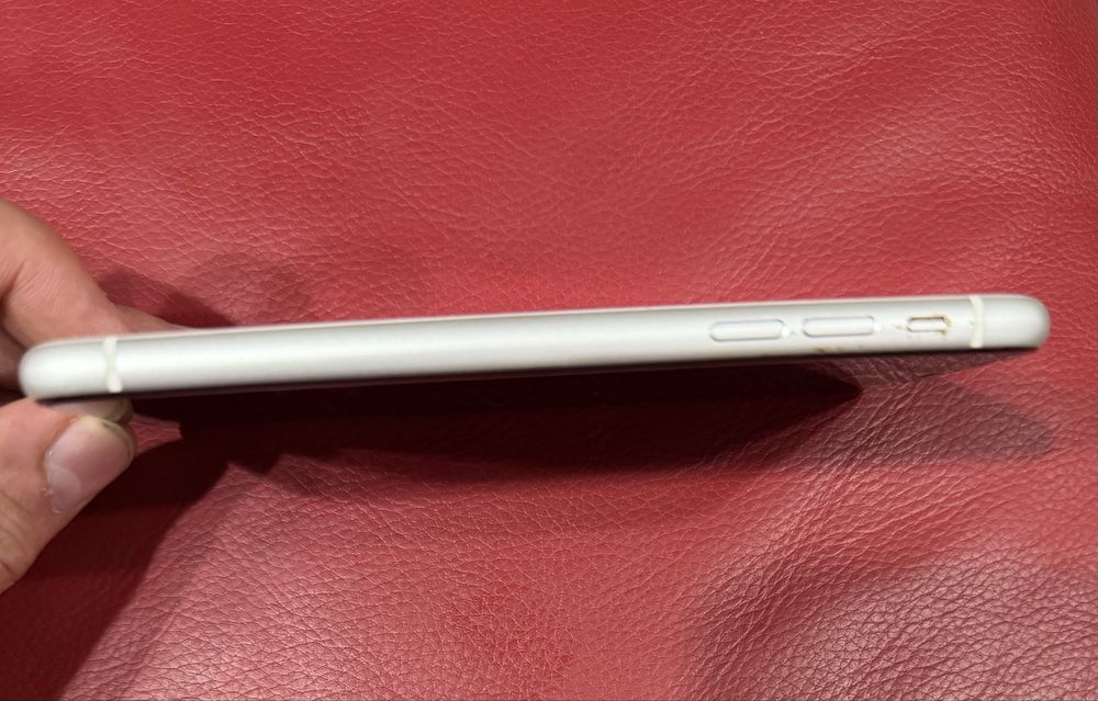 Iphone XR White като нов