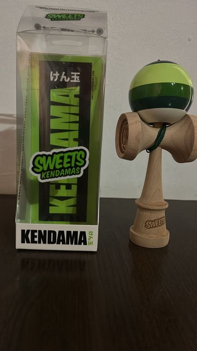 Kendama SWEETS Prime 5 Stripe Dougy
