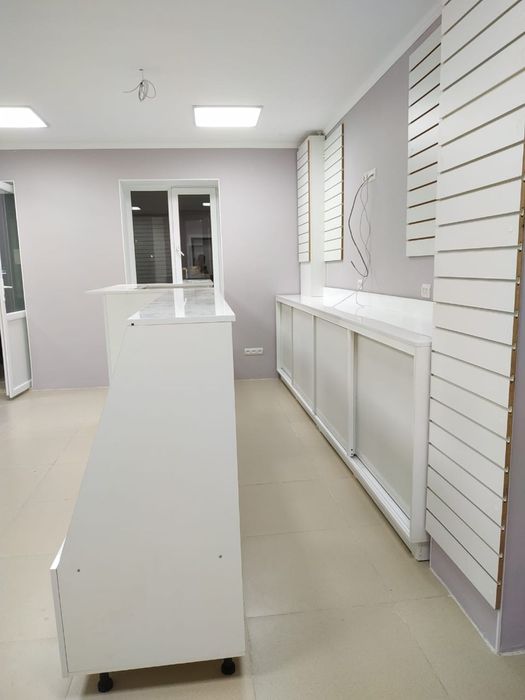 Продам витрины для торговли