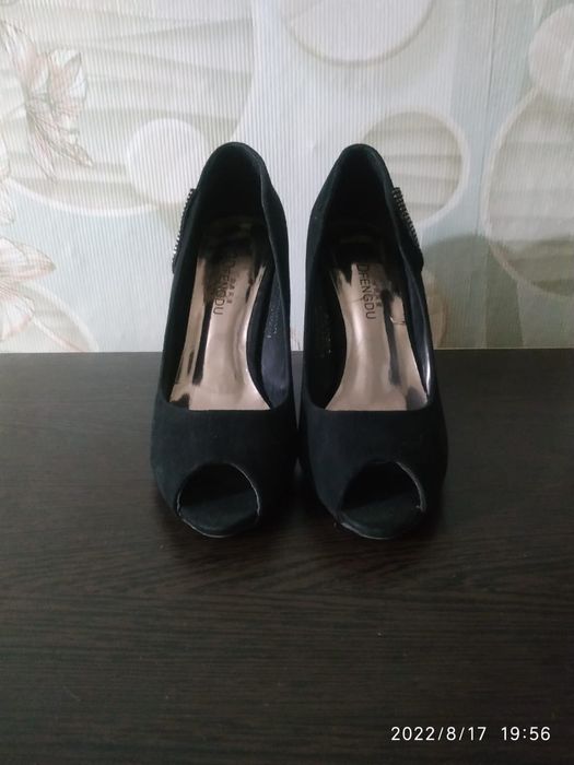 Замшевые туфли, размер 36