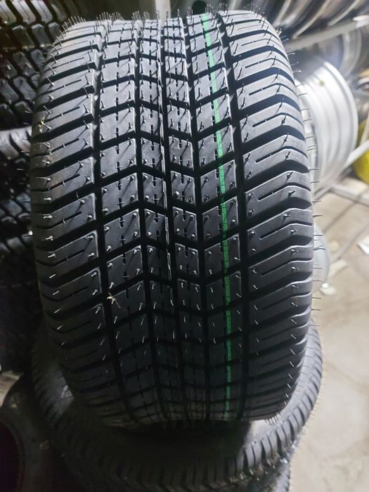 Гуми BKT 205/50-10 за тревни площи