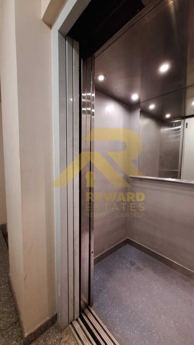 Продава се Тристаен апартамент в София, Център - 93 кв.м за 2366 €/кв.м - Снимка #11