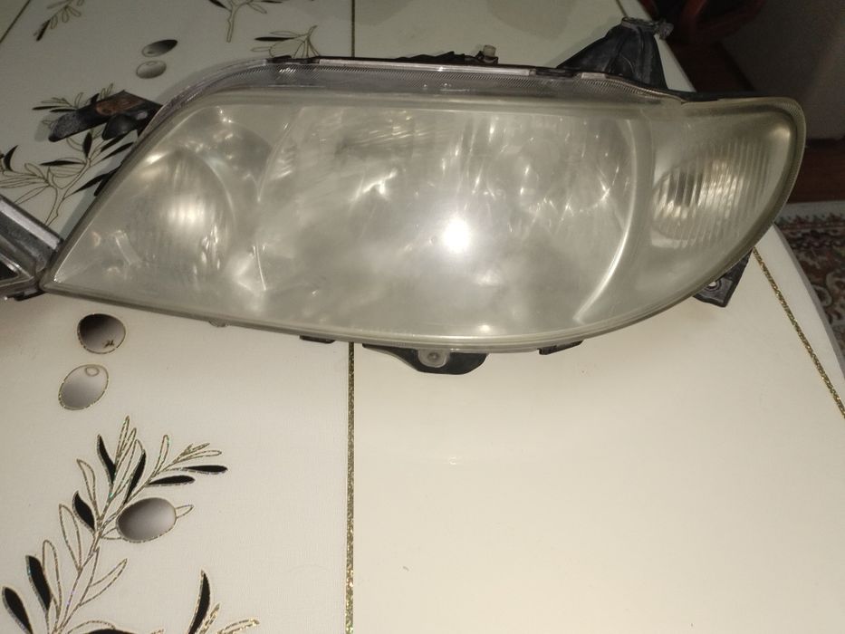 Продаётся фары Мазды