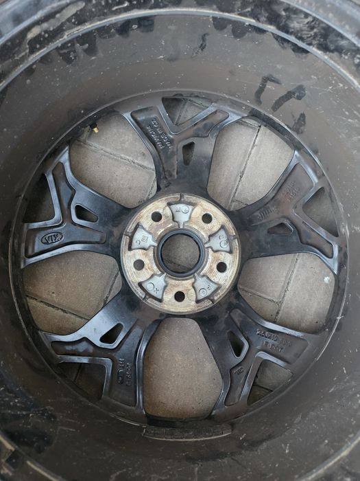 Roată completă Kia R19 – jantă aliaj + anvelopă 225/55 ZR19 – 1 buc.