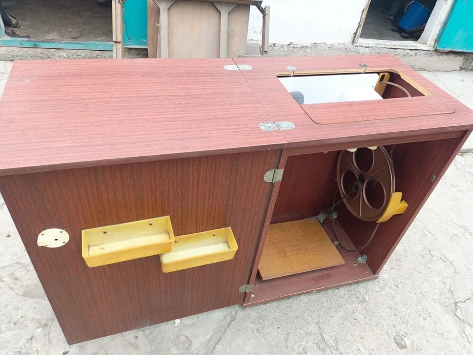 швейная машина Чайка