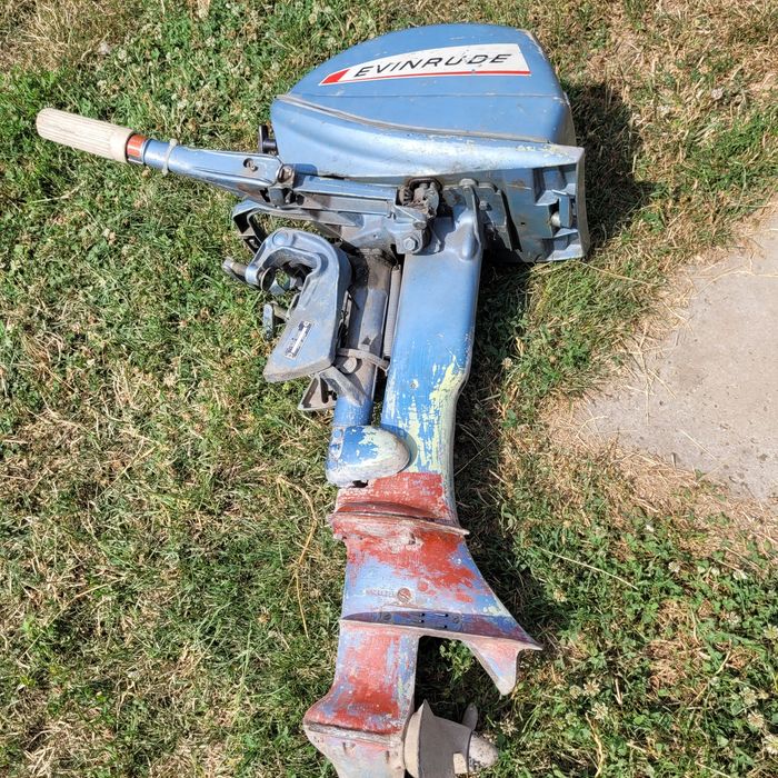 Motor barcă EVINRUDE