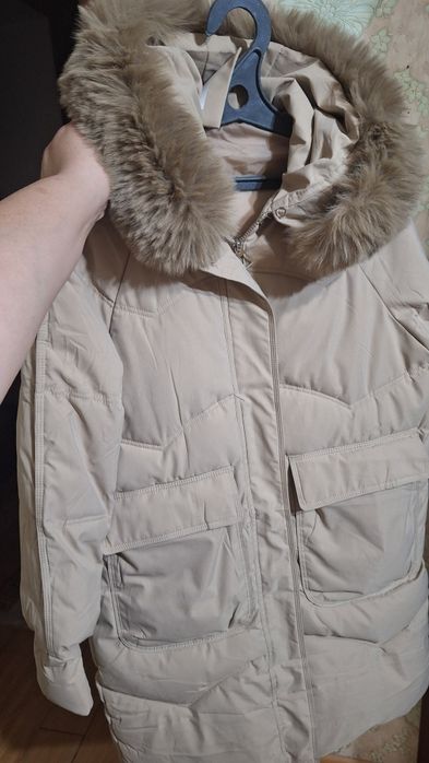 Куртка, платья ,разная одежда для девушек