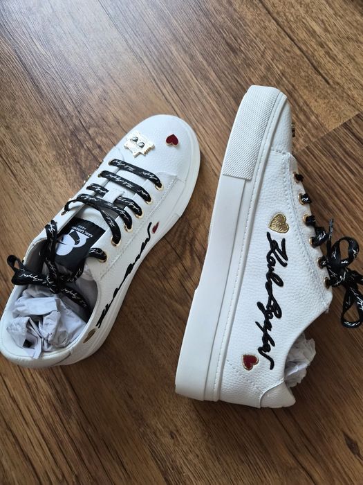 Karl Lagerfeld оригинални сникърси с пинове