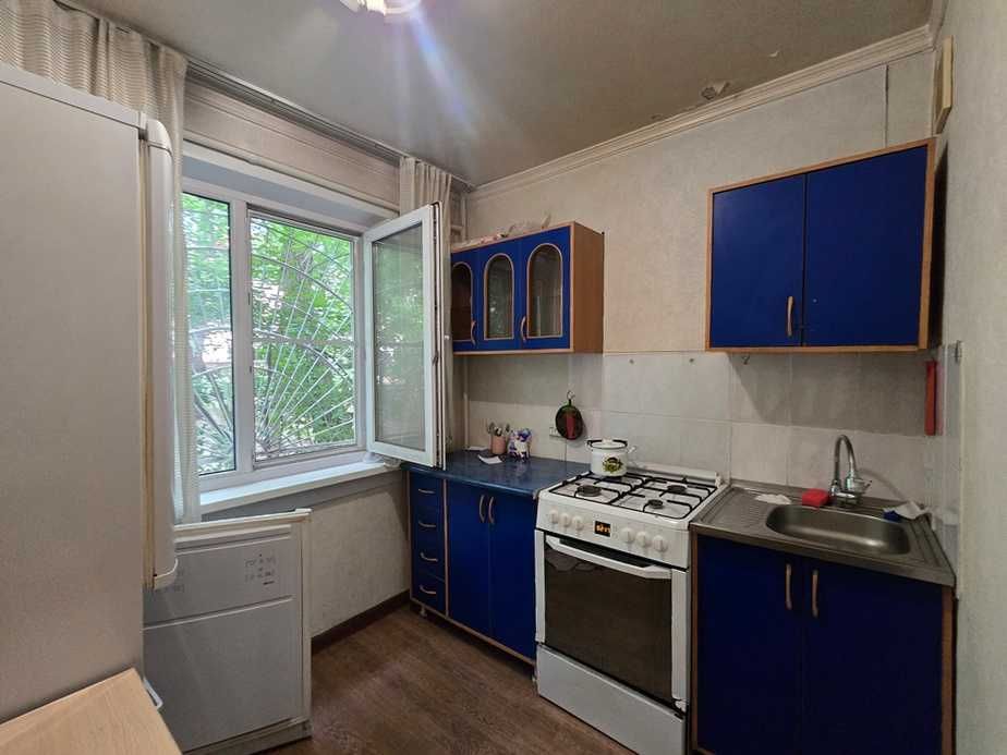 Продам 2 кв. мкр.5 дом5