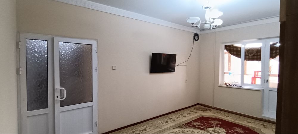 7-mitti tuman ,33-domdan 4 xonali kvartira sotiladi!!!