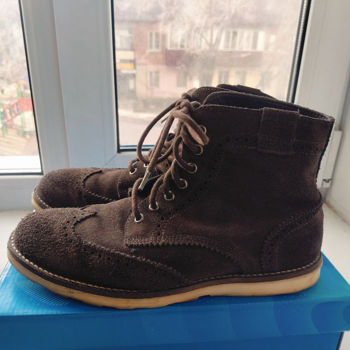 Продам мужские ботинки