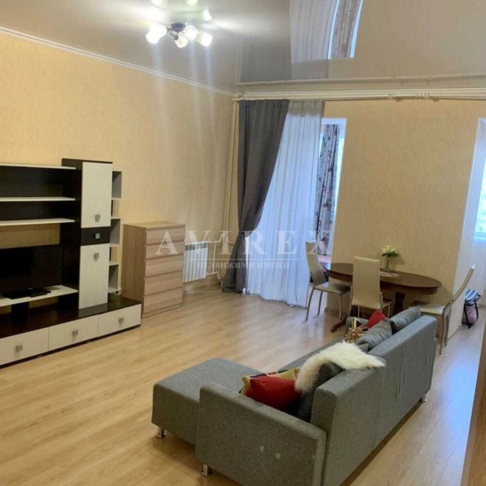 Дава се под наем Едностаен апартамент в Пловдив, Христо Смирненски - 35 кв.м за 178.5 € - Снимка #2