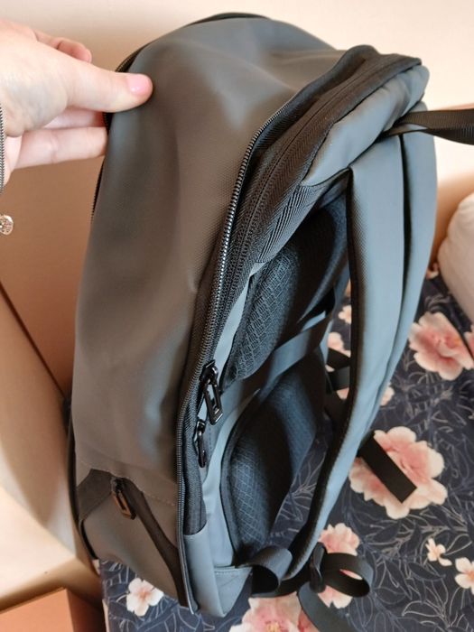 Мъжка раница в сив цвят