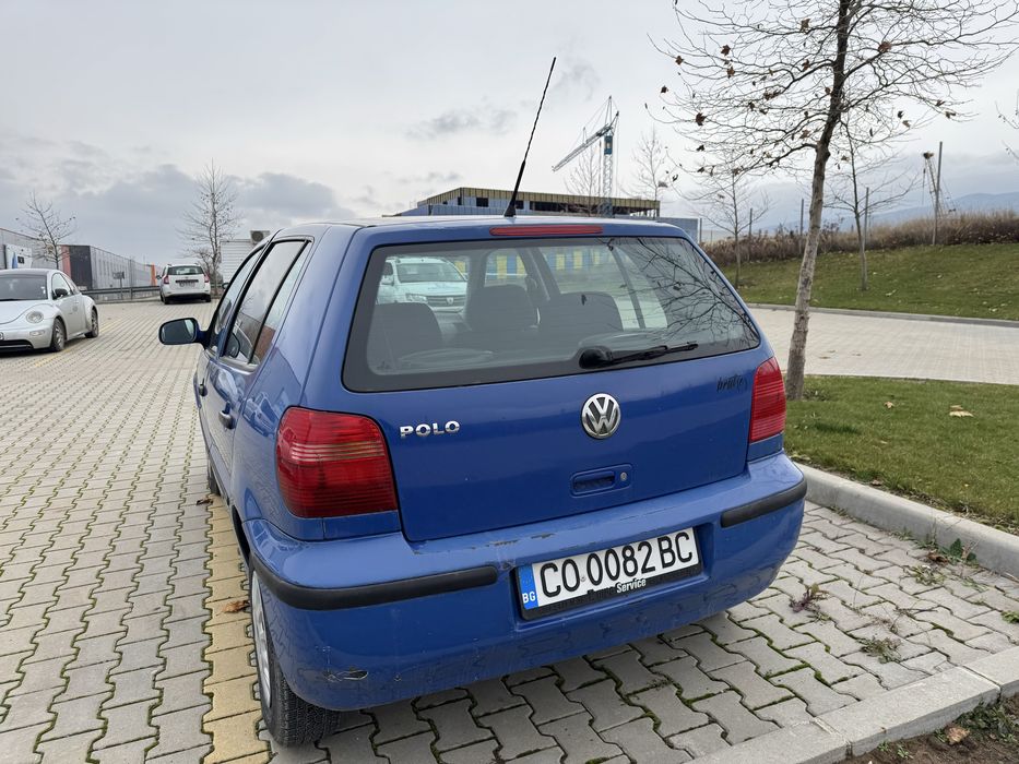 VW Polo 2000г 1.0 MPI Бензин 4/100