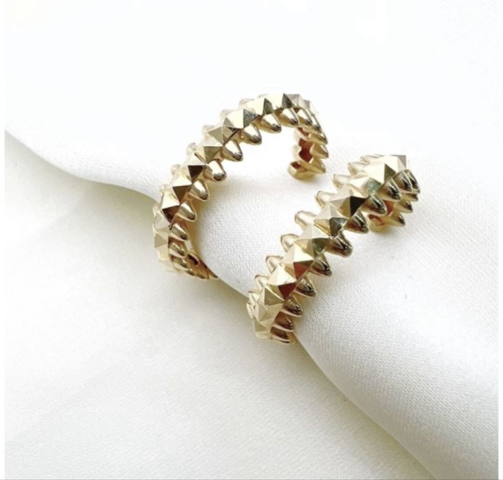 Продам серьги Конго золото 5г