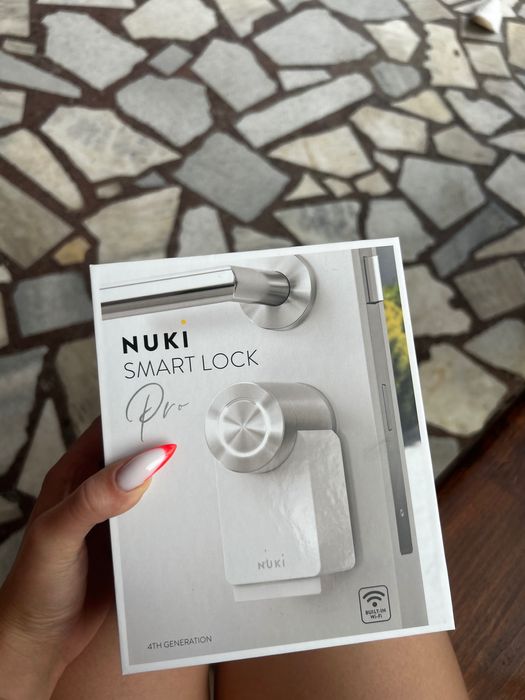 Смарт ключалка Nuki Smart Lock 4th generation Pro, Бяла