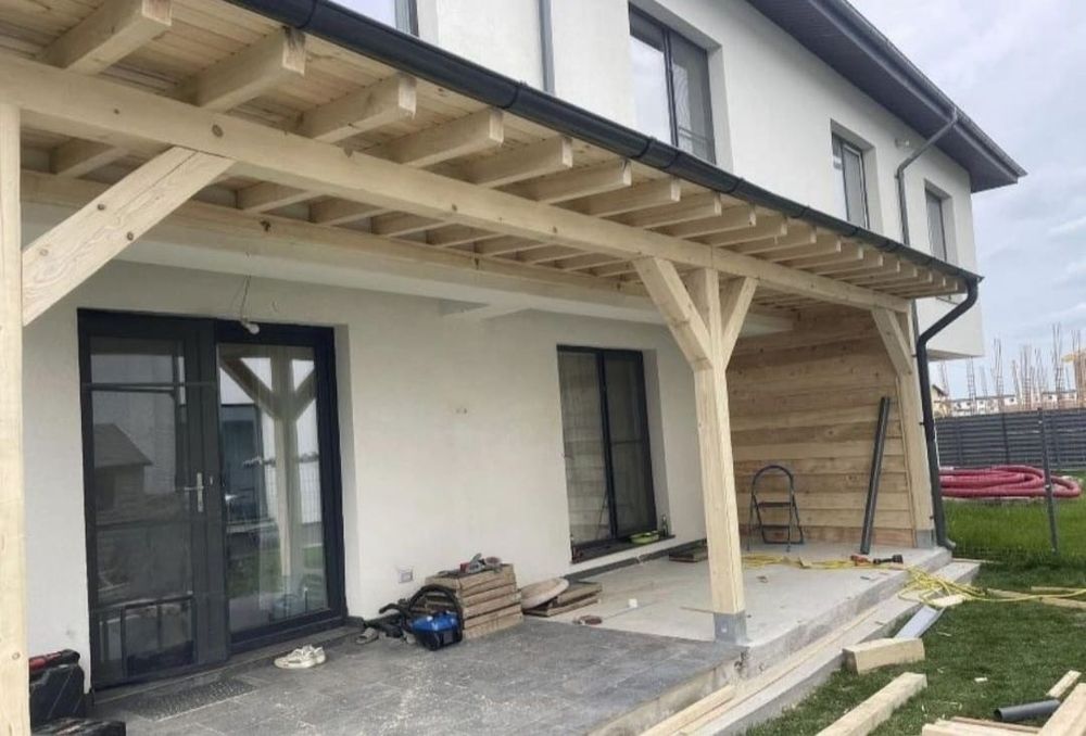 Executăm la comanda clientului foișoare din lemn căsuțe cabane