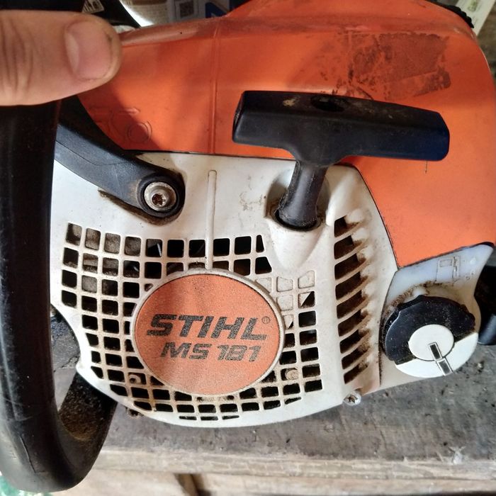 Drujbă Stihl 181