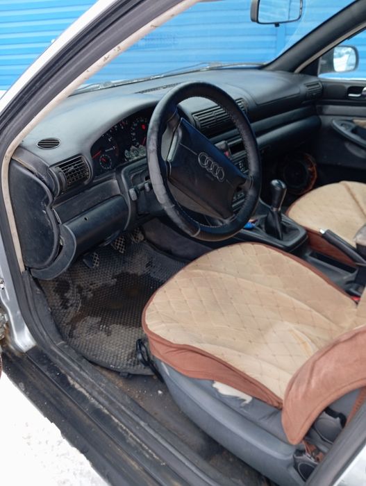 продам Ауди А4 б5