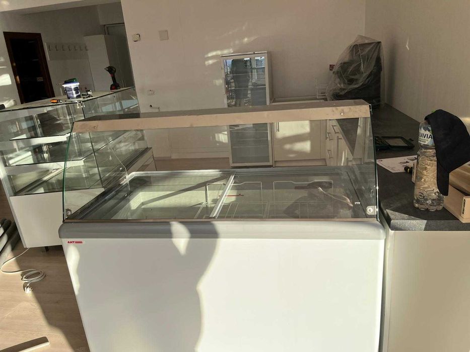 Vitrina Gelato / AHT Sao Paulo H 125 cm / 9 AROME / NOU