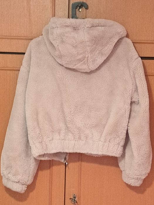 Яке  за момиче  размер  М-BershkaRoberta Biagi