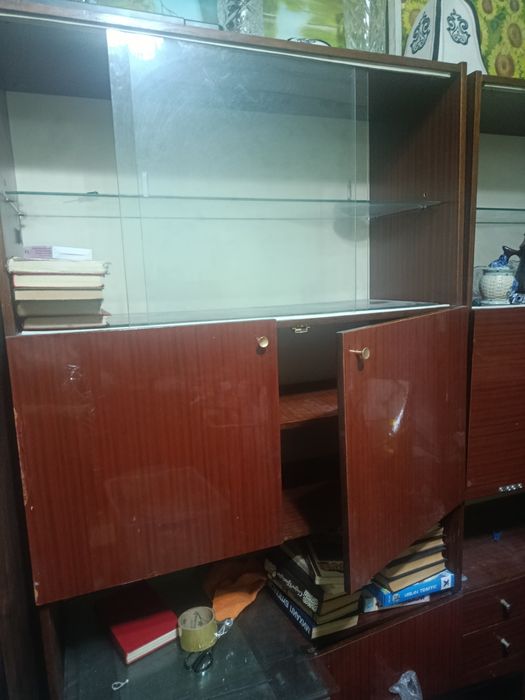 Продам советскую стенку