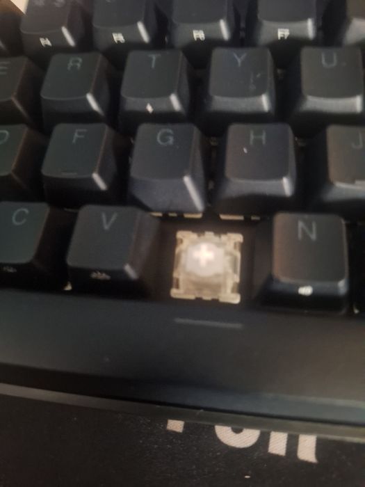 Продавам apex pro mini gen 3