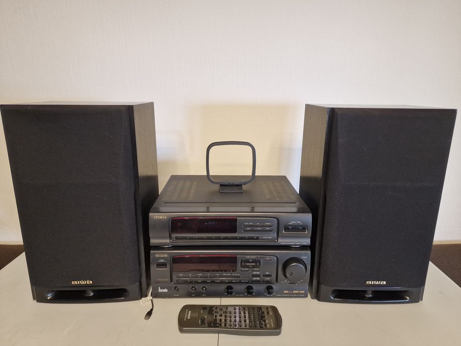 Музыкальный центр AIWA