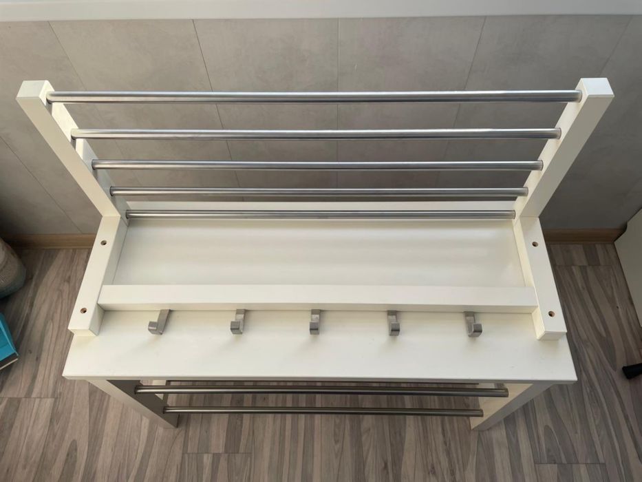 Вешалка и обувница