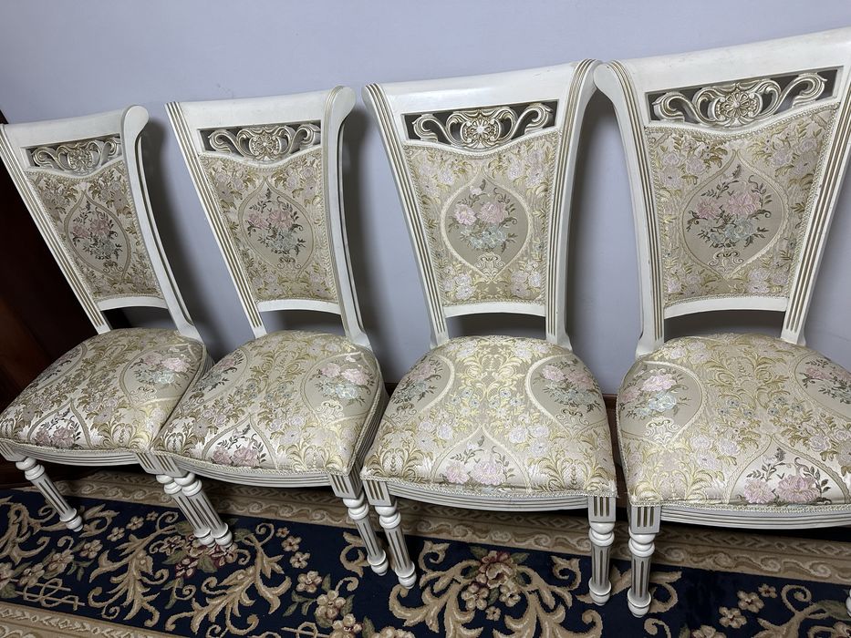 Продам 6 шт стулья в отл. состоянии стул