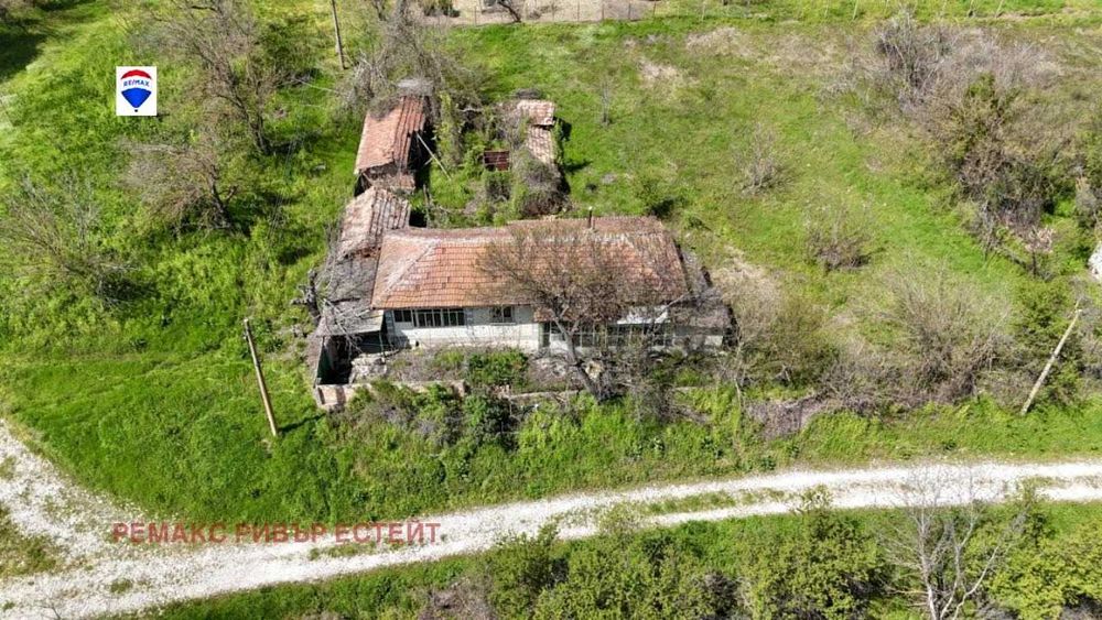 Продава се Къща в с. Джулюница, Област Русе - 80 кв.м за 57 €/кв.м - Снимка #1