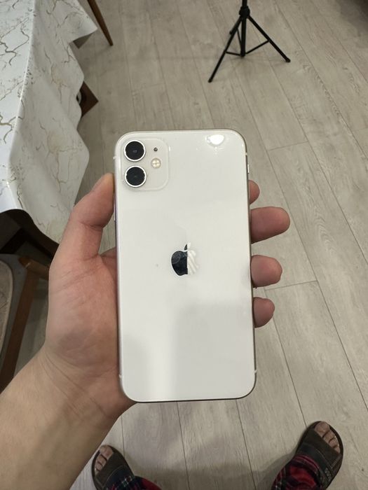 Айфон 11 в идеальном состояние
