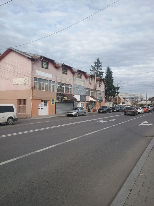 Parter, 36 mp,spațiu comercial ,zona Pavcom,Targoviste