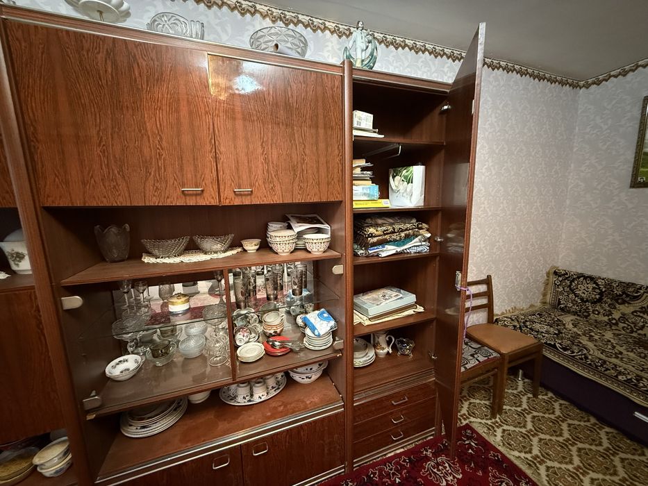 Продам стенку б/у