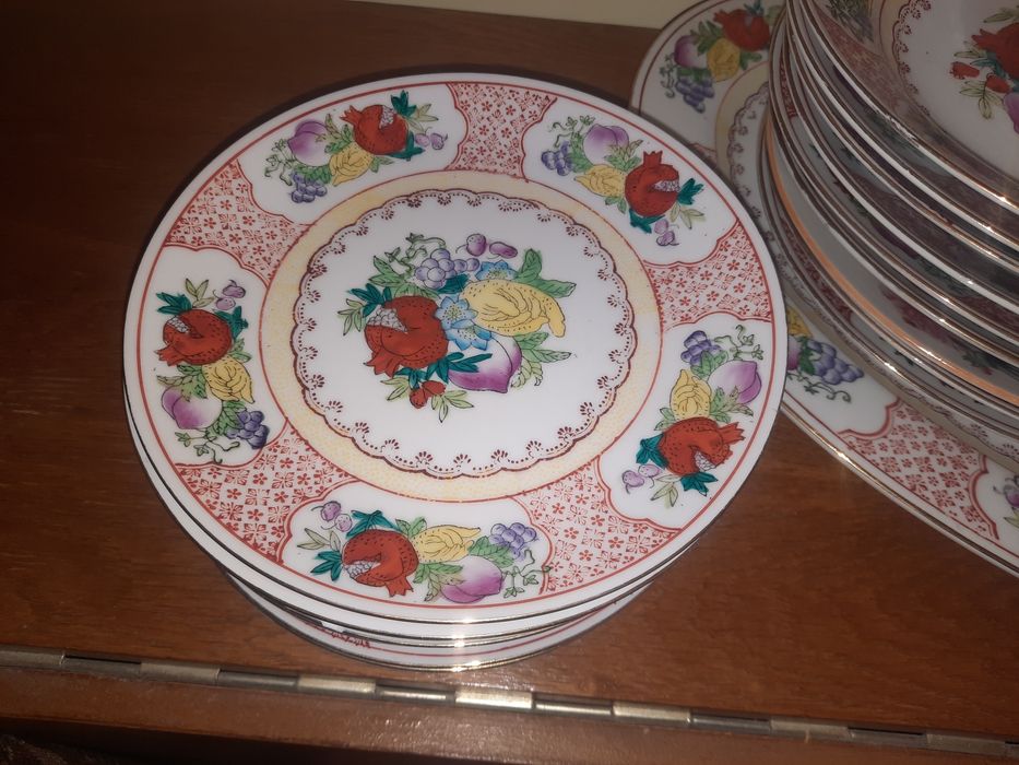 Serviciu de masă porțelan chinezesc vintage