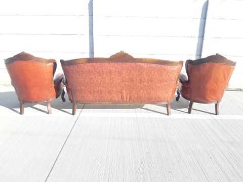 Canapea cu doua fotoli din piele chesterfield vintage