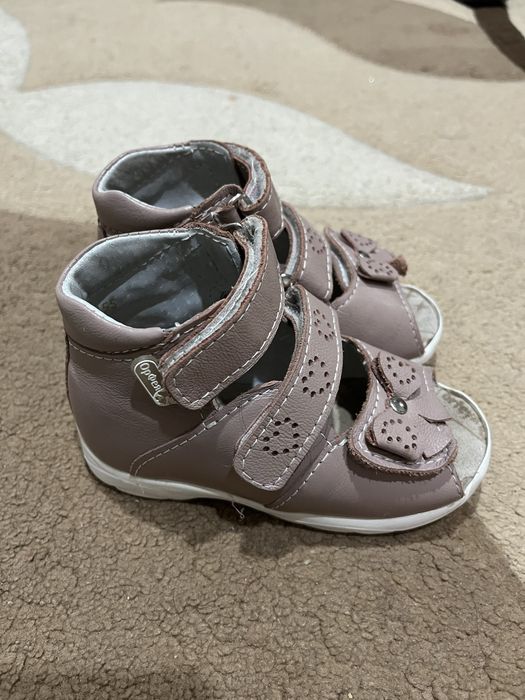 Продам ортопедический сандалии