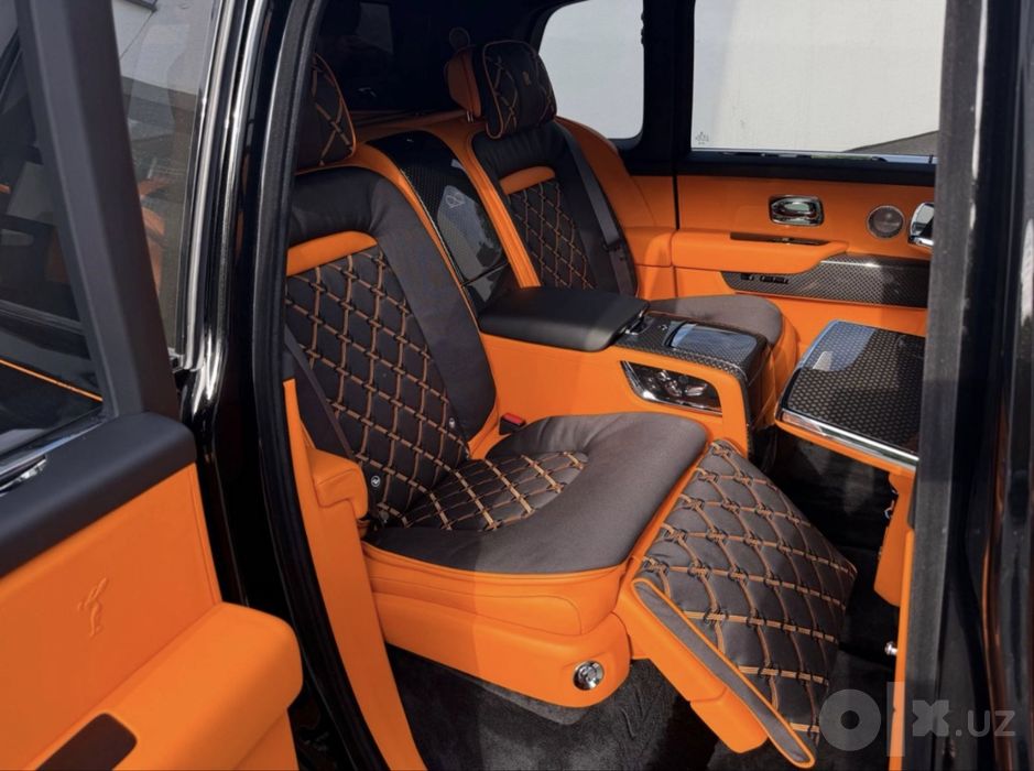Rolls-Royce Cullinan Black Badge 2026